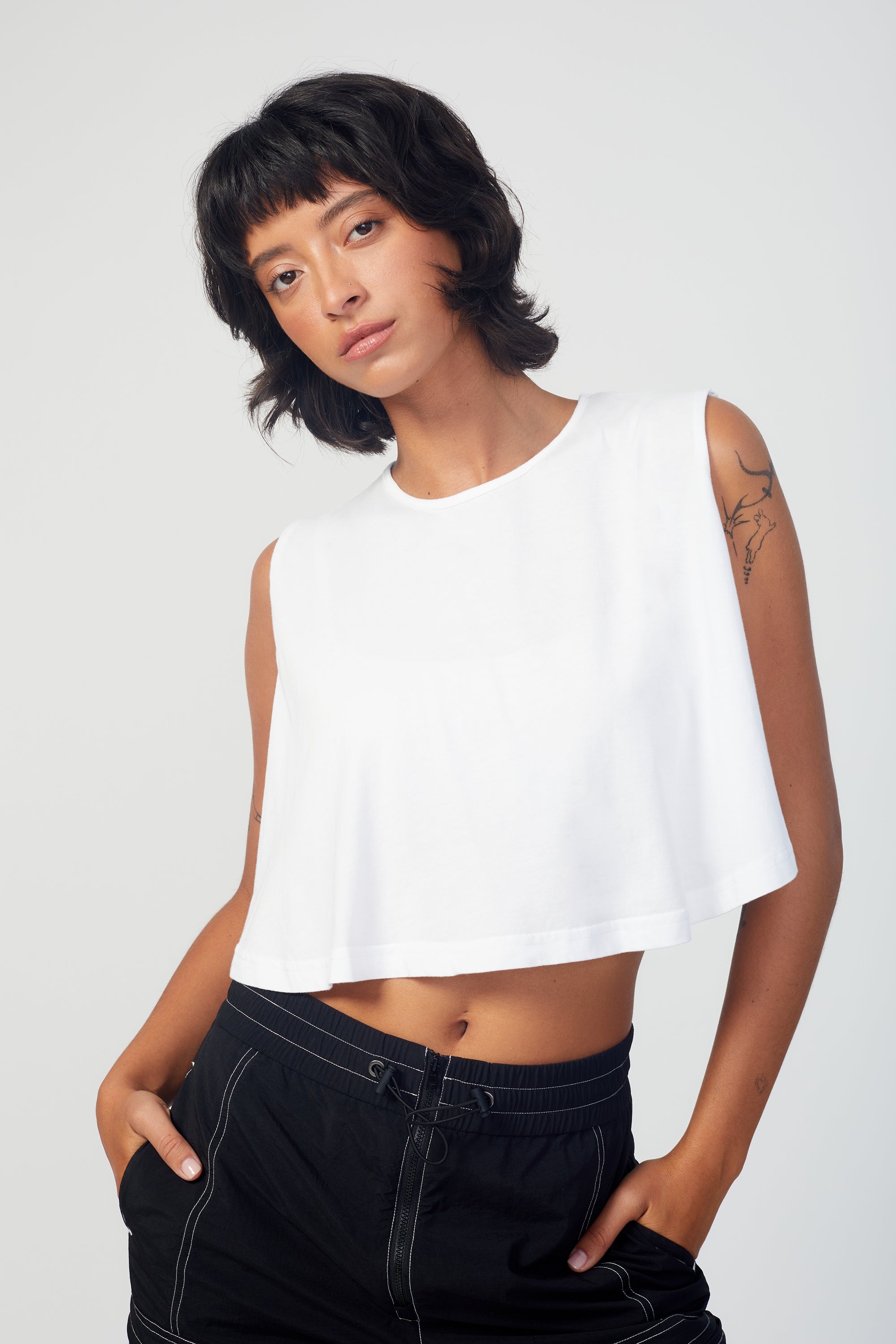 Beldon Full Sweep Crop Tank