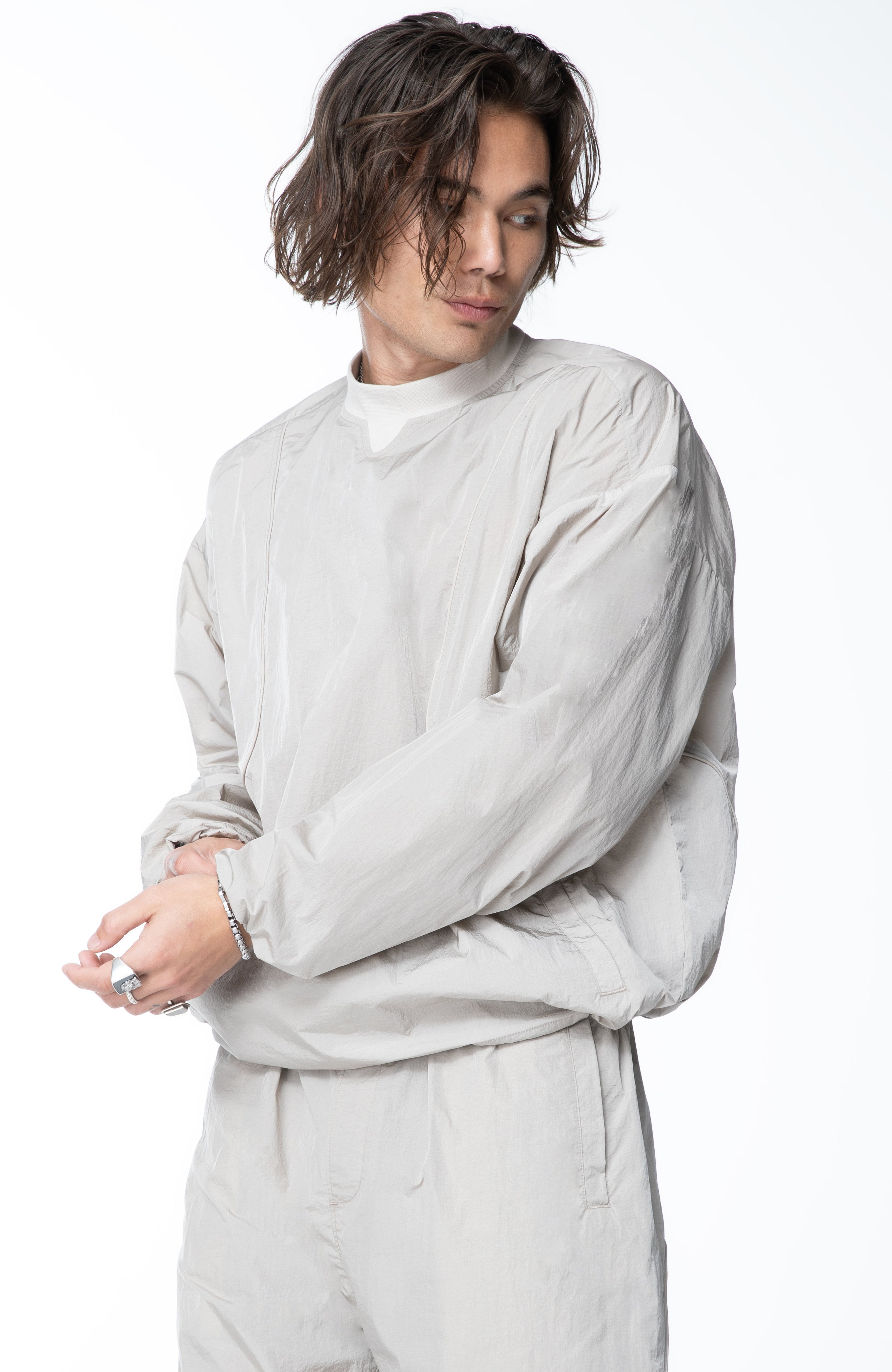 Mulholland Nylon Popover
