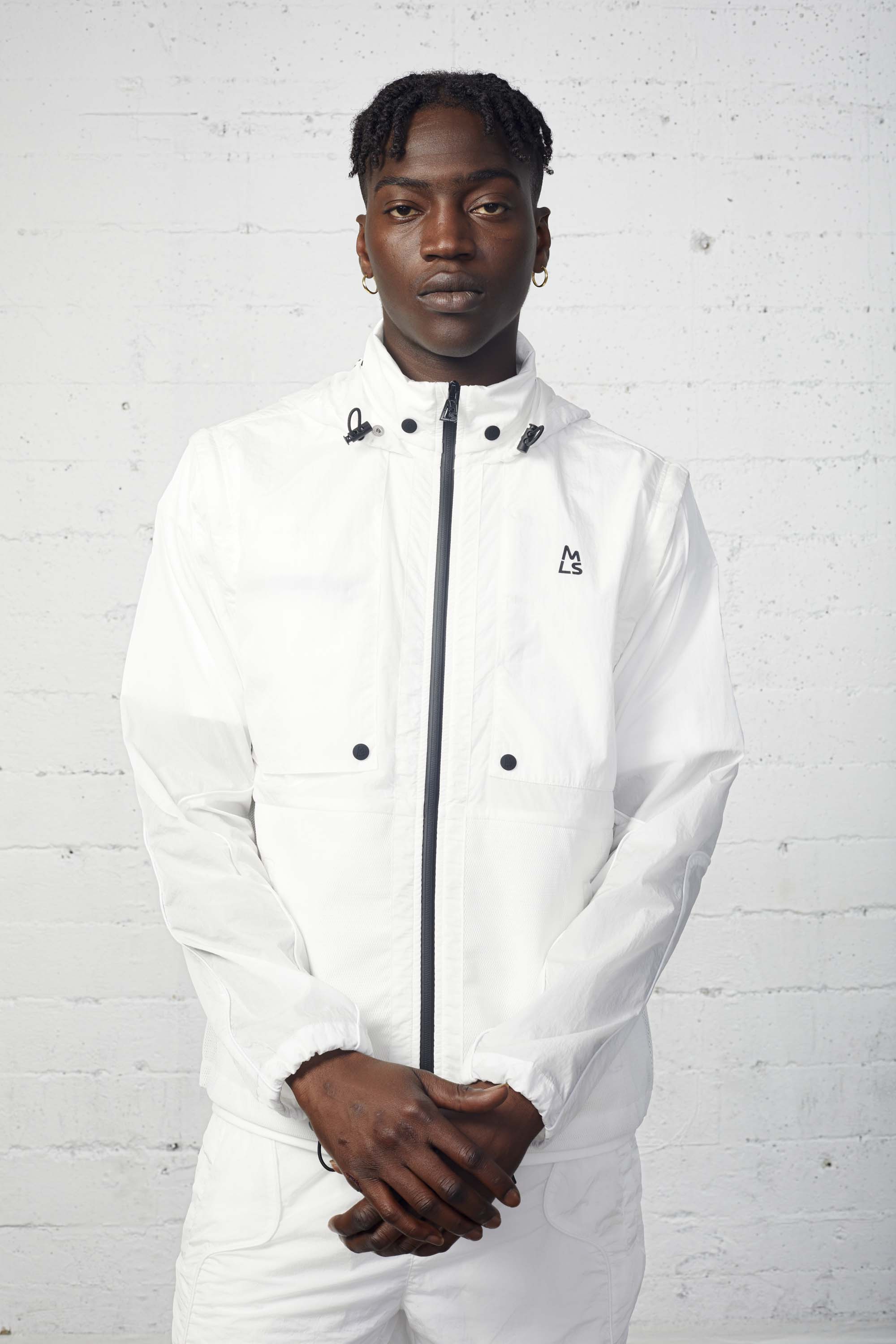 Elevation Convertible Windbreaker