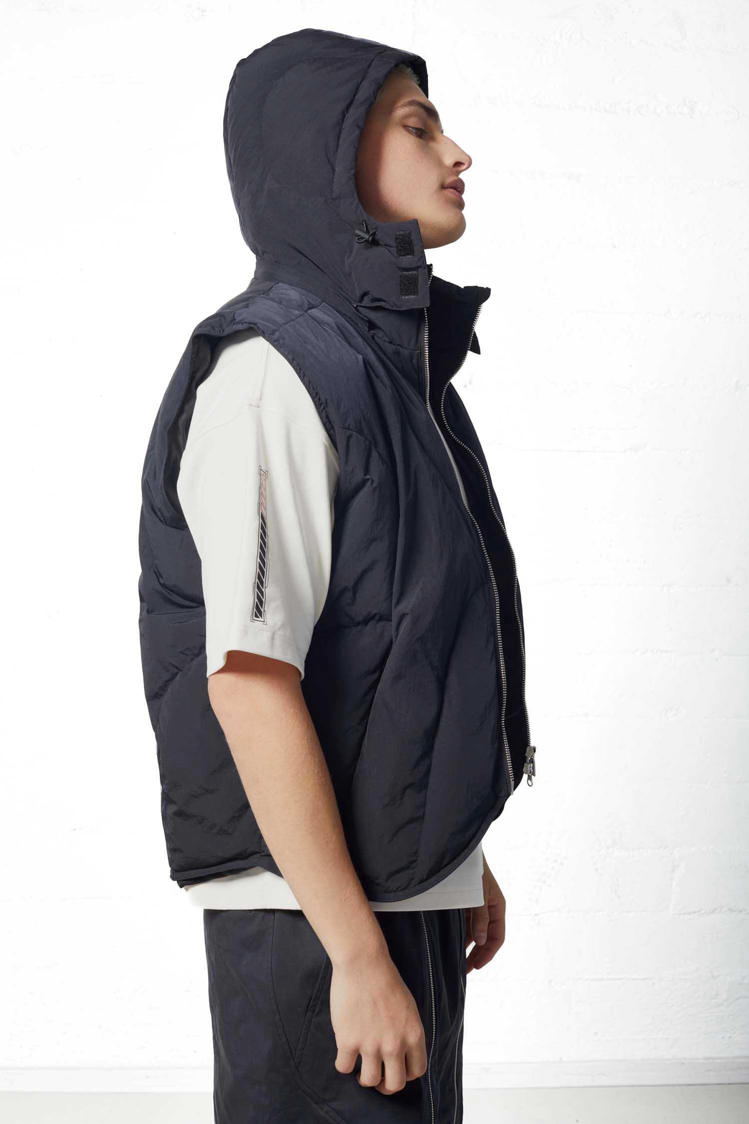Vallis Cropped Puffer Vest