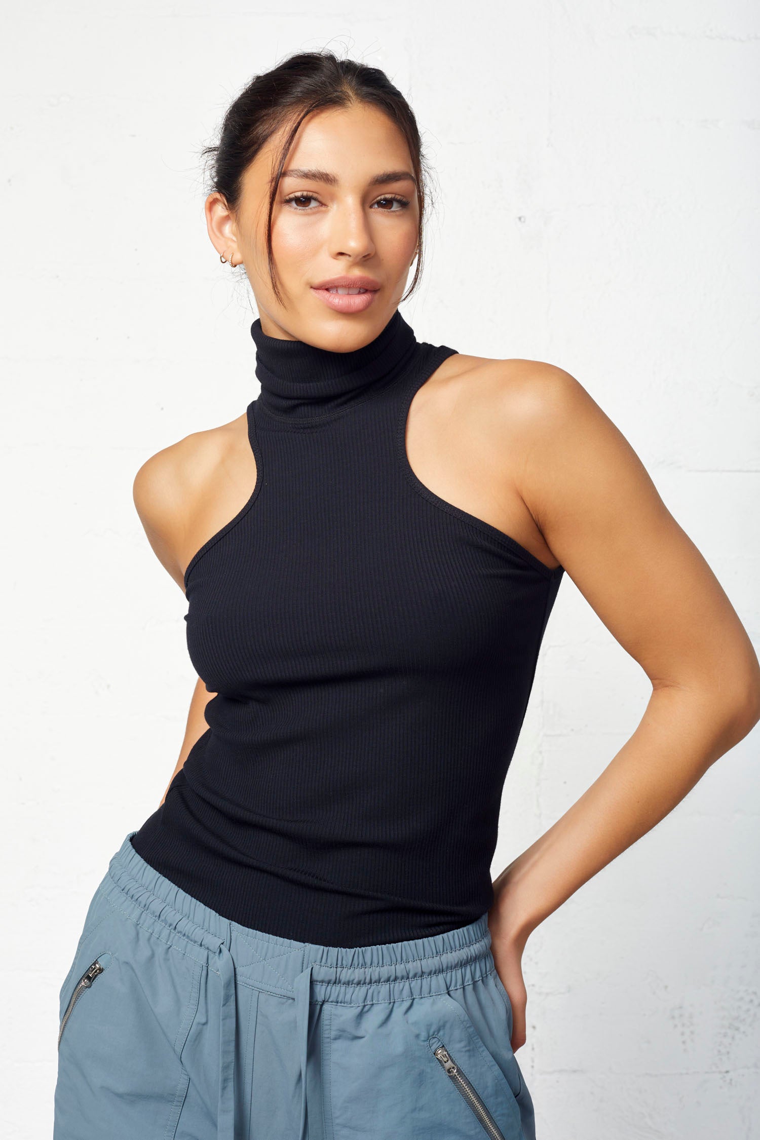 Lyra Turtleneck Tank