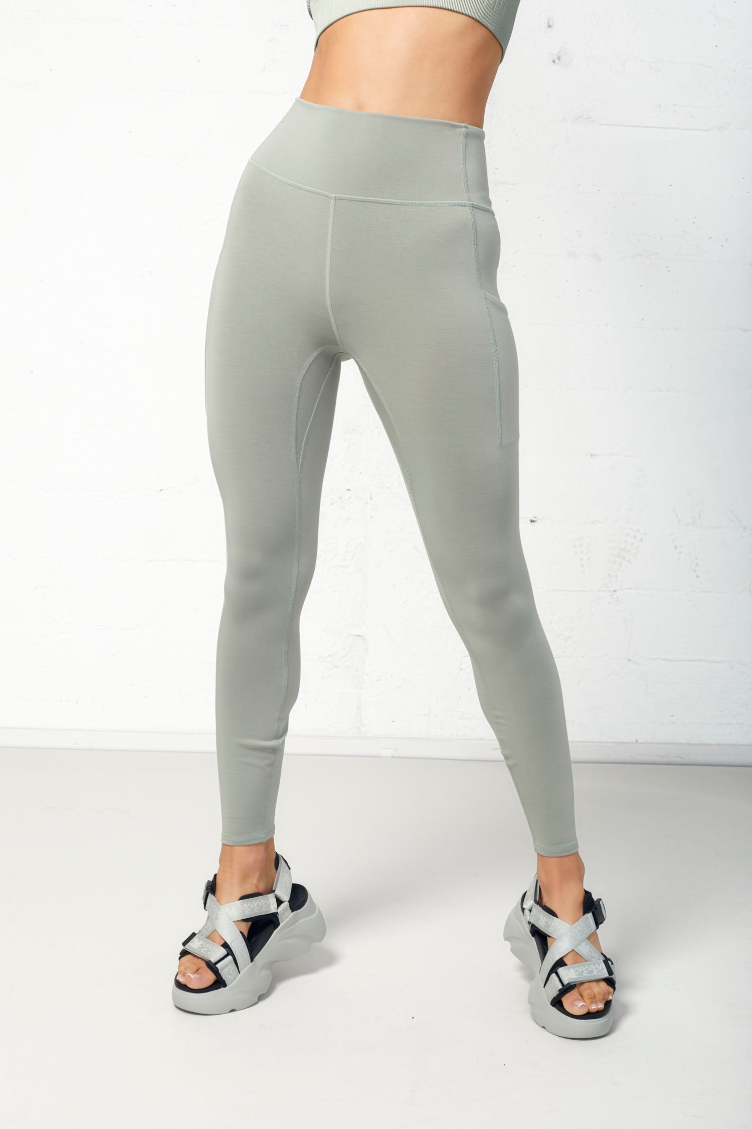 Gabby Low Impact Leggings