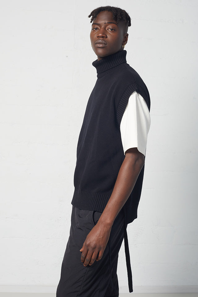 Helio Turtleneck Sweater Vest
