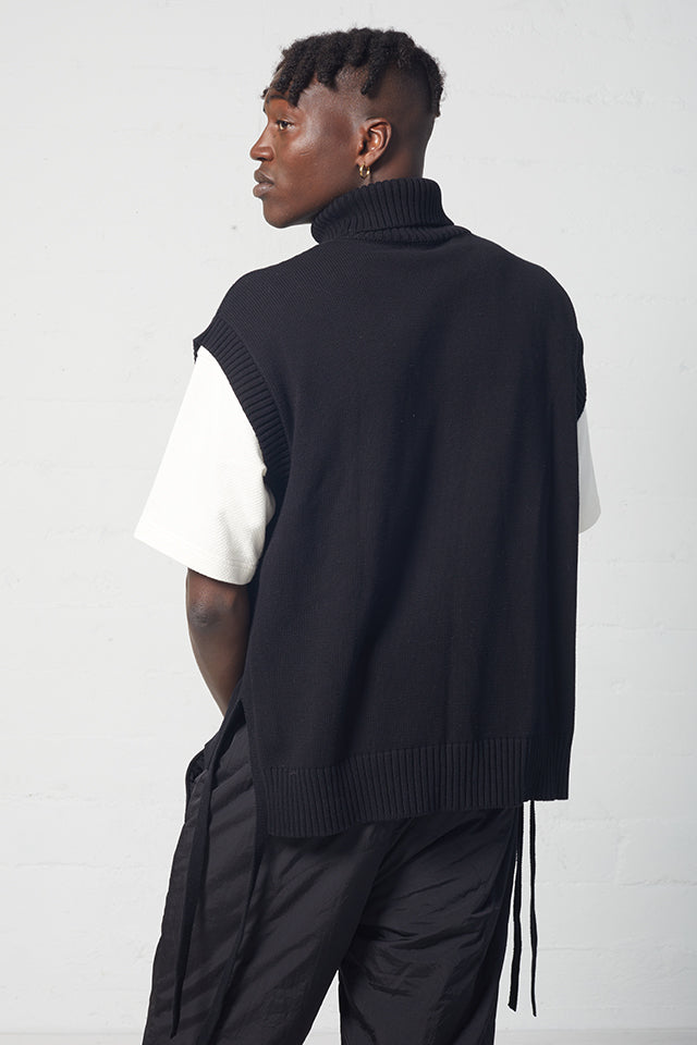 Helio Turtleneck Sweater Vest