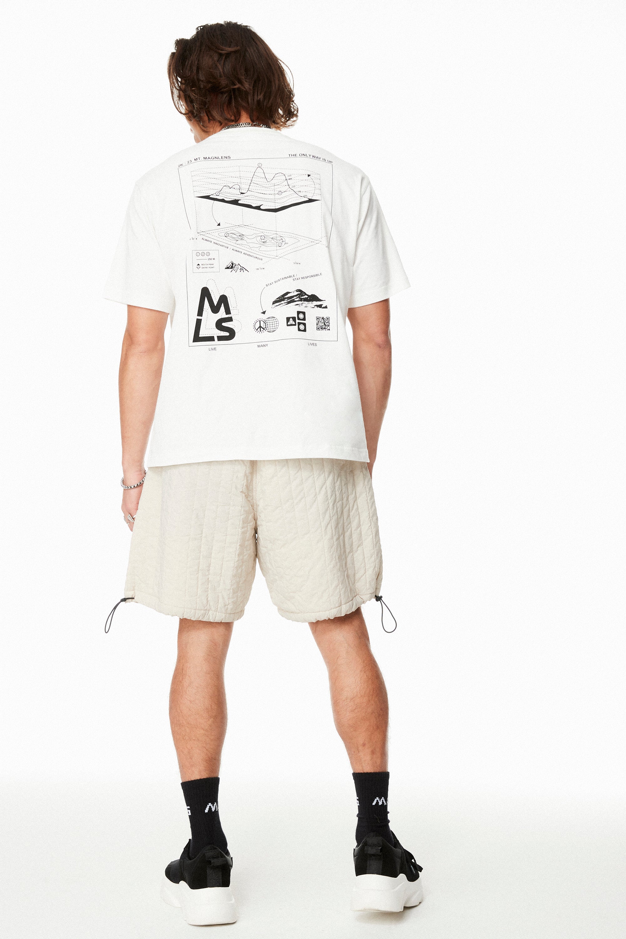 Stay Mountain Graphic Tee