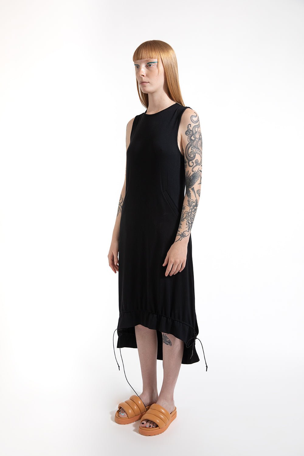 Acari Adjustable Jersey Dress - Magnlens