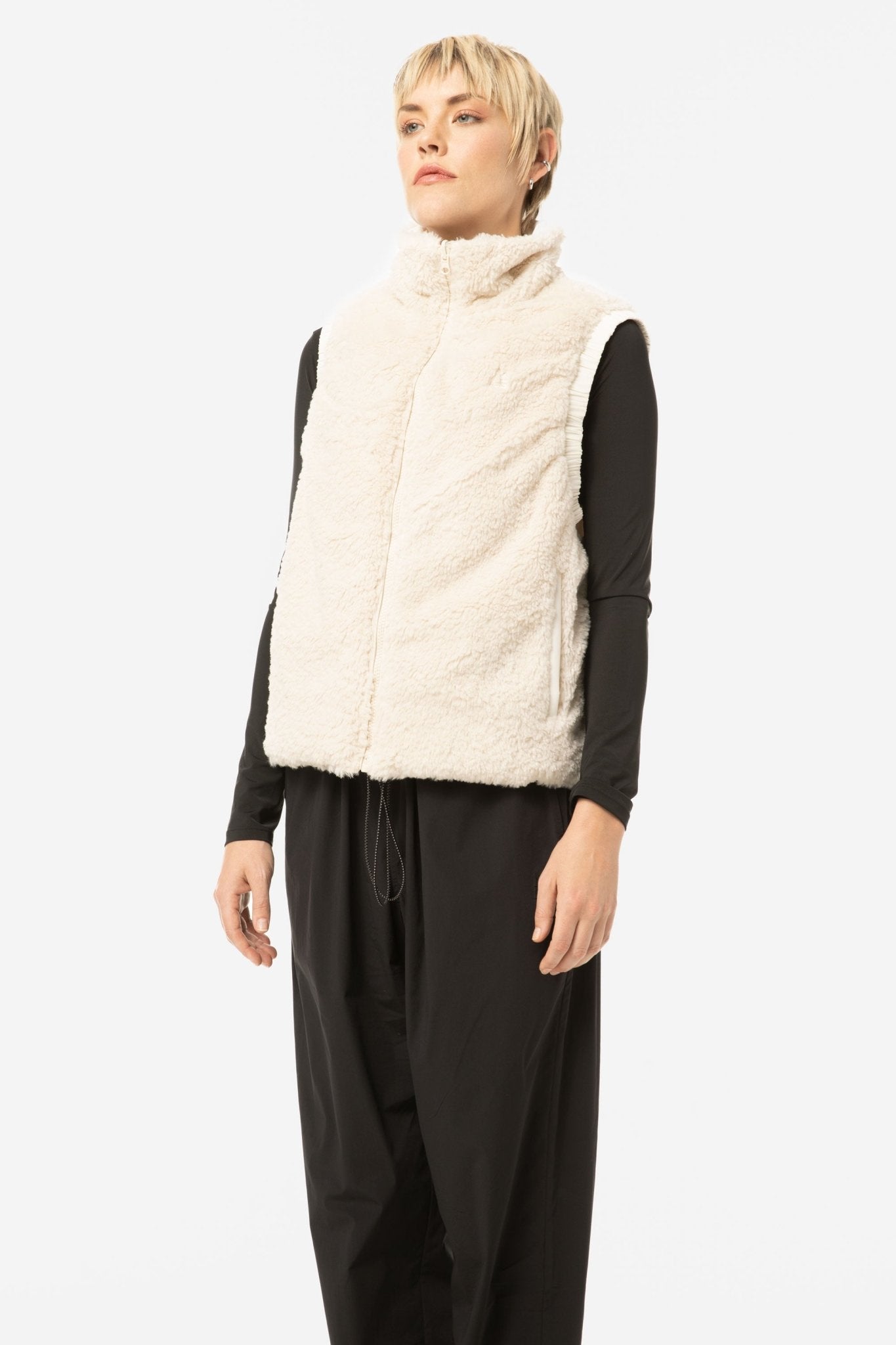 Bradbury Reversible Vest - Magnlens