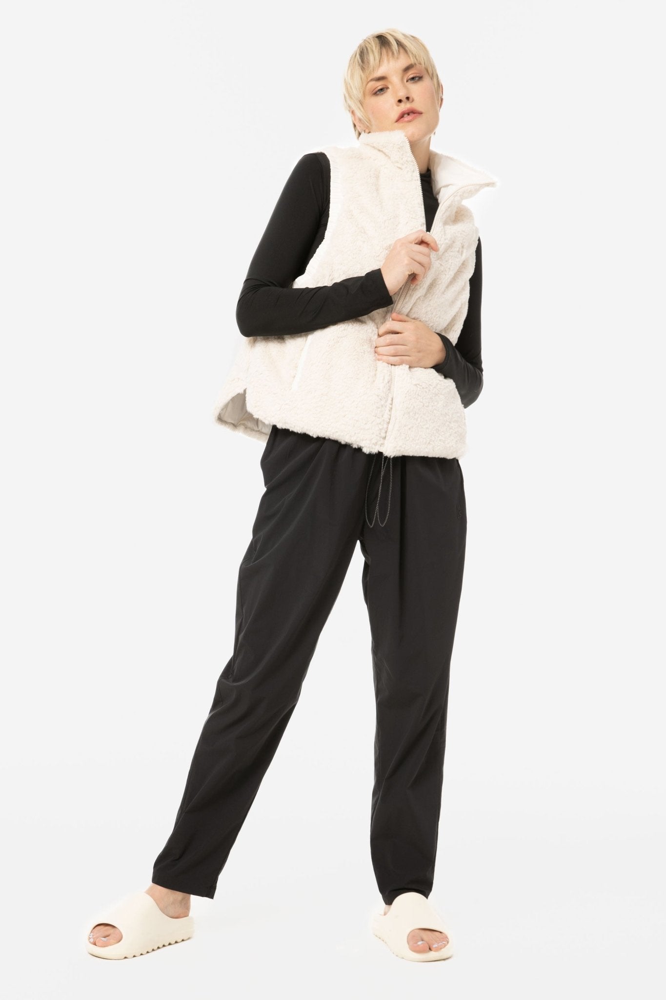 Bradbury Reversible Vest - Magnlens