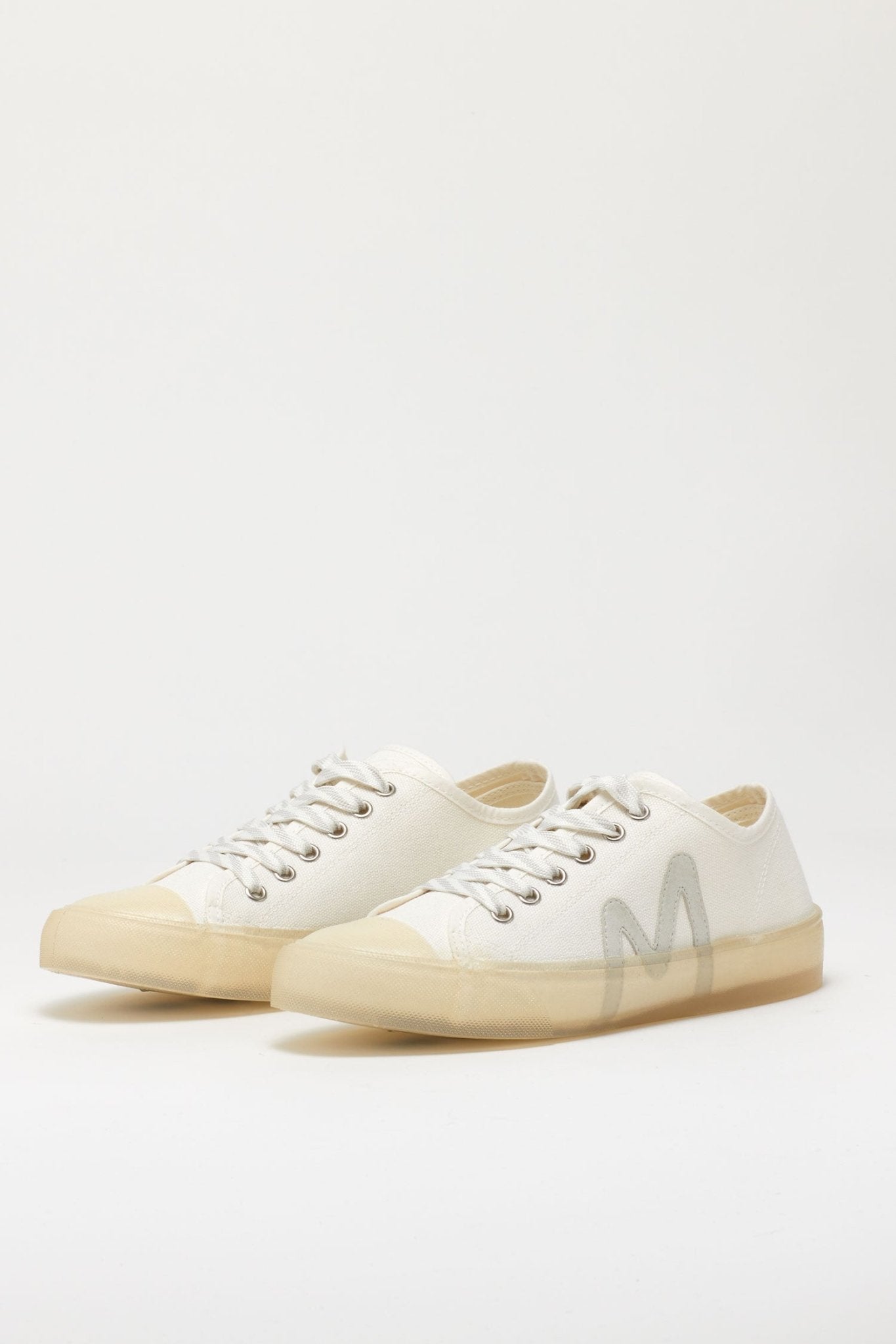 Classic Low Top Sneakers With Toe Cap - Magnlens