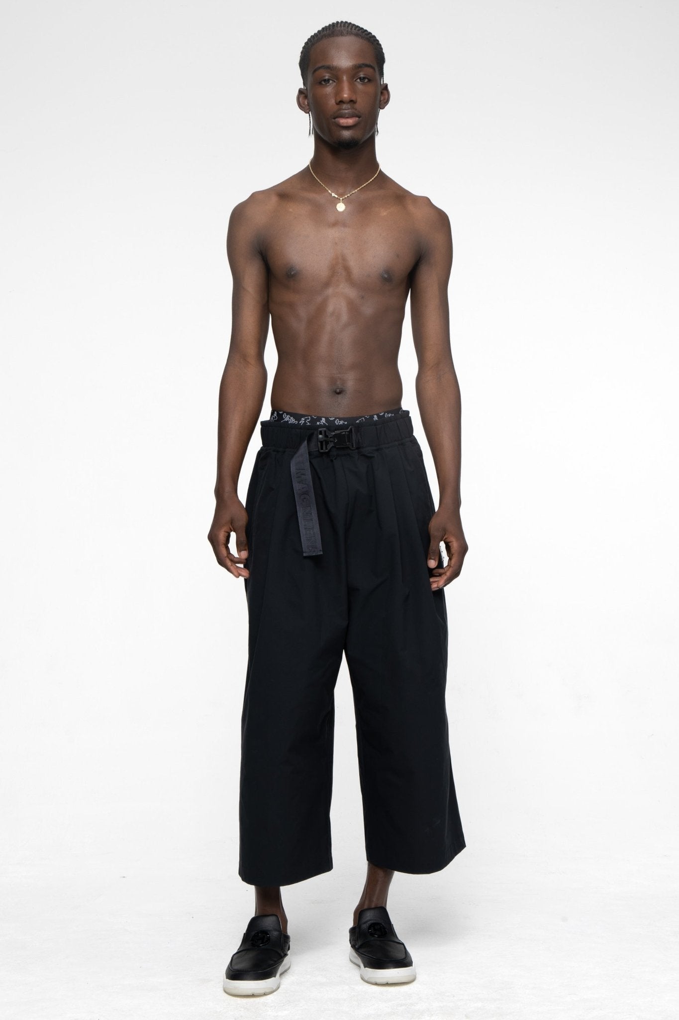 Gundry Wide-Fit Pants - Magnlens