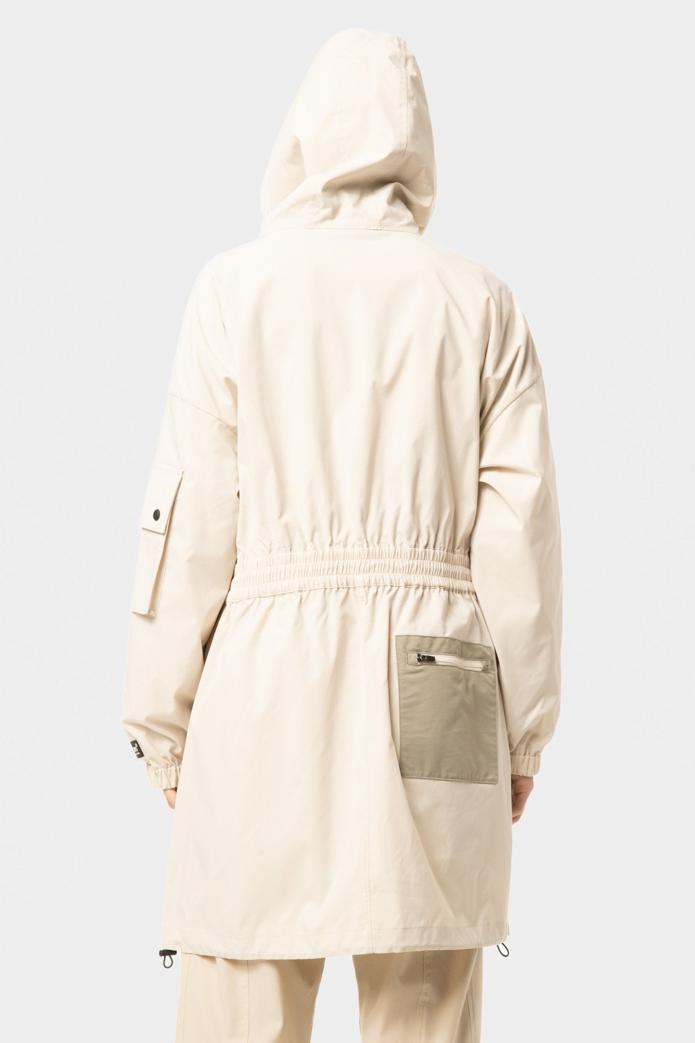 Holt Windbreaker Jacket - Magnlens