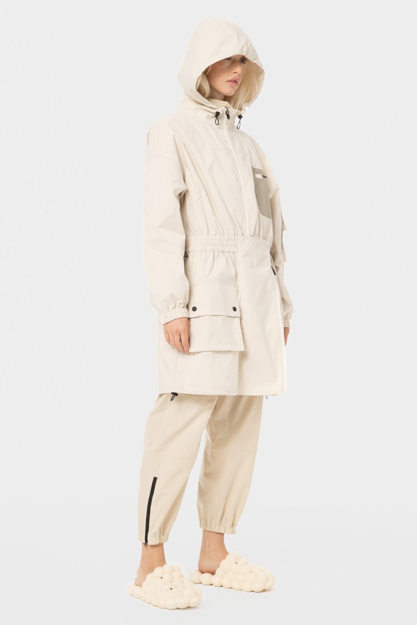 Holt Windbreaker Jacket - Magnlens