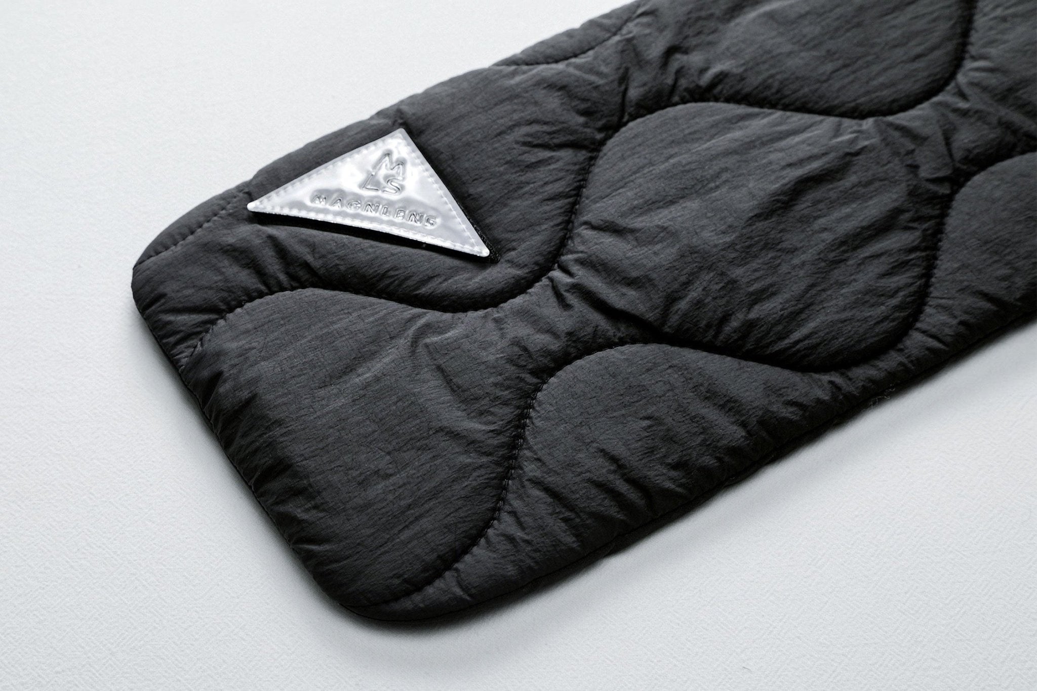 Quilted Scarf - Magnlens