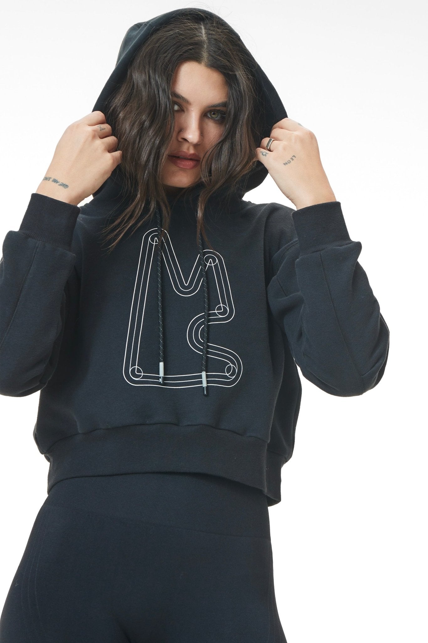 Summit Active Hoodie - Magnlens