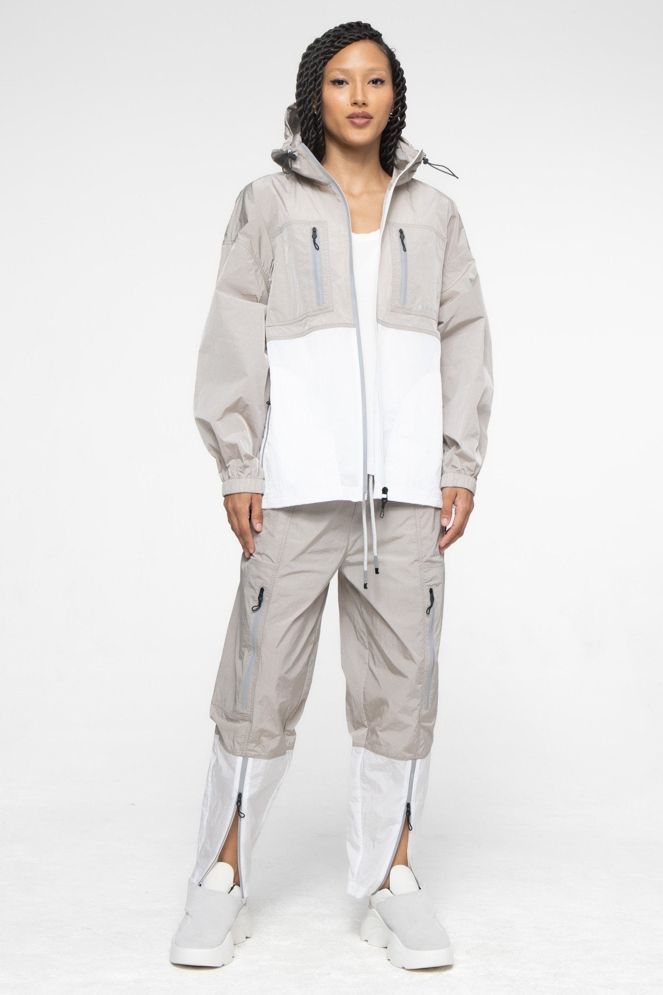 Walden Windbreaker Jacket - Magnlens