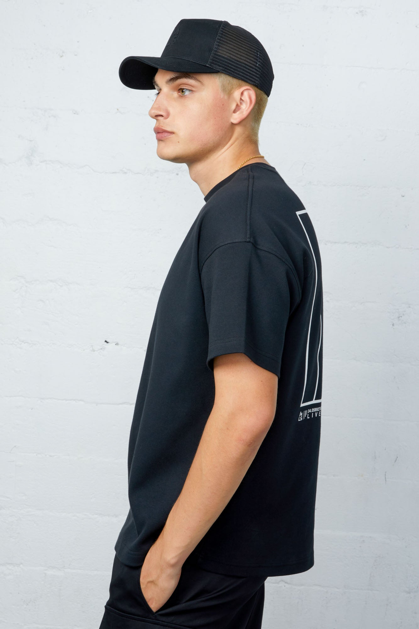 Low Tide Graphic Boxy Tee