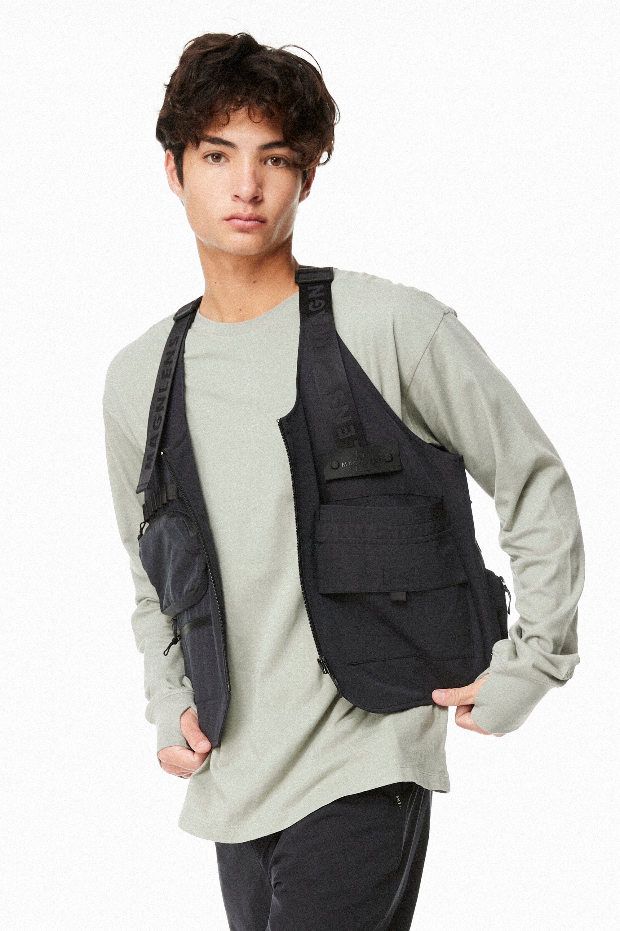 Marmont 2-In-1 Tote Vest