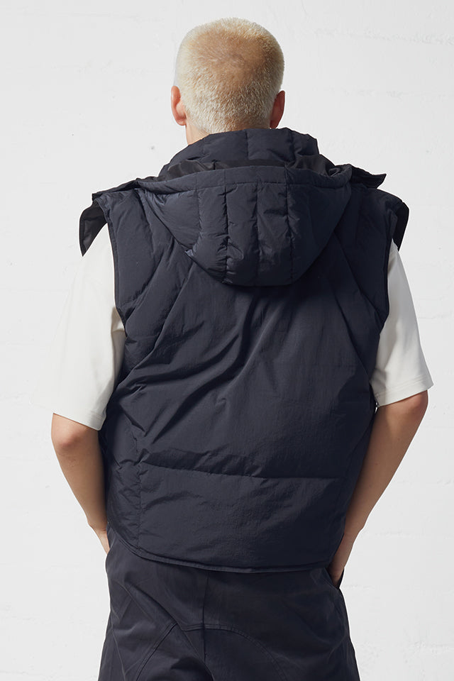 Vallis Cropped Puffer Vest