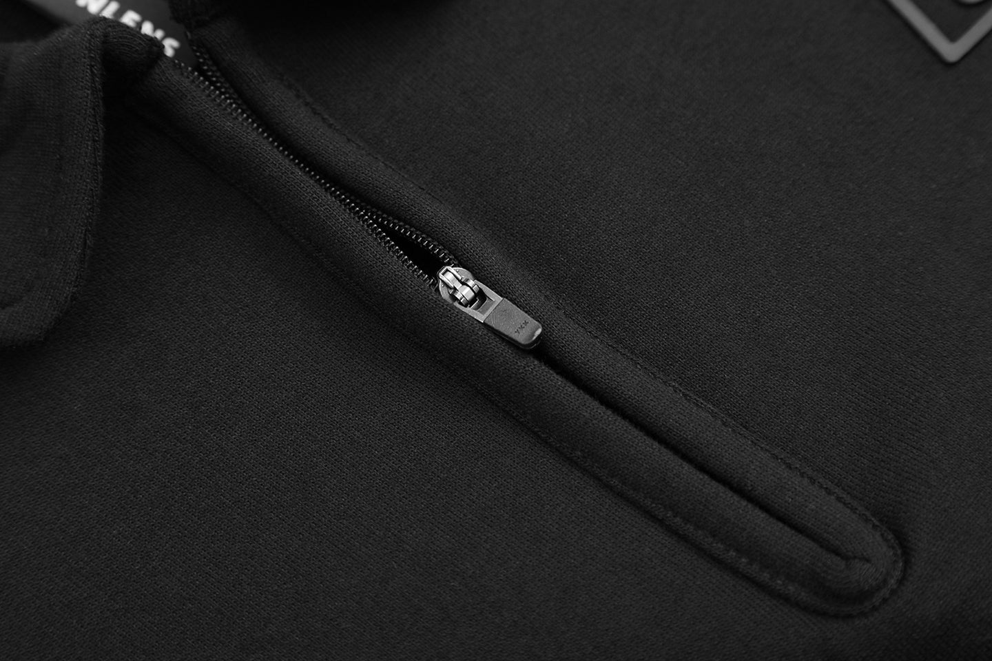 Halo Half-Zip