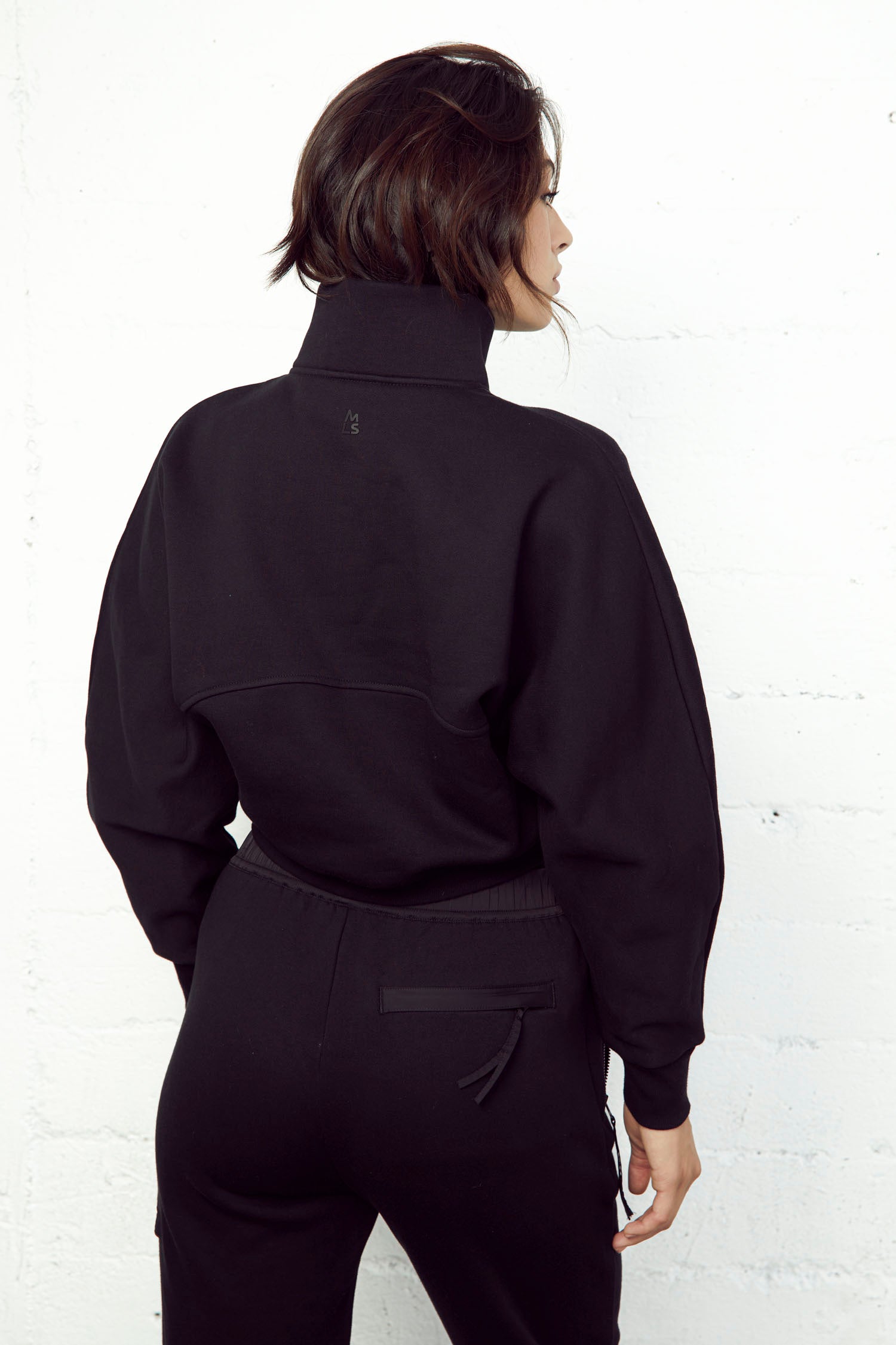 Sirius Funnel Neck Sweatshirt