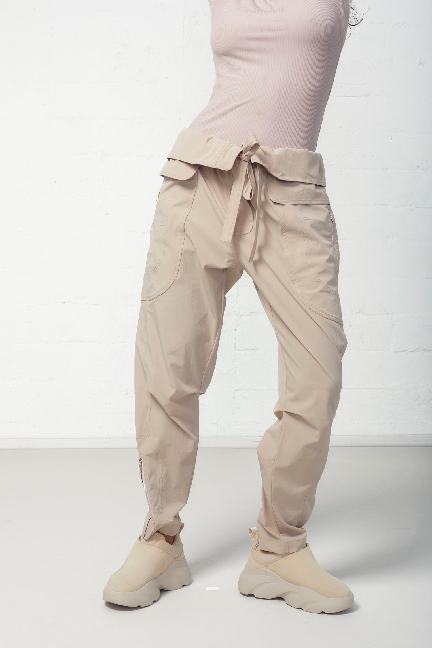 Ashland Relaxed Fit Paperbag Waist Pant