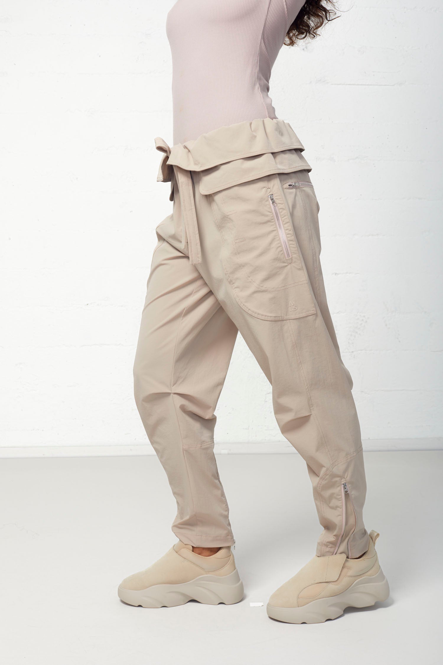Ashland Relaxed Fit Paperbag Waist Pant