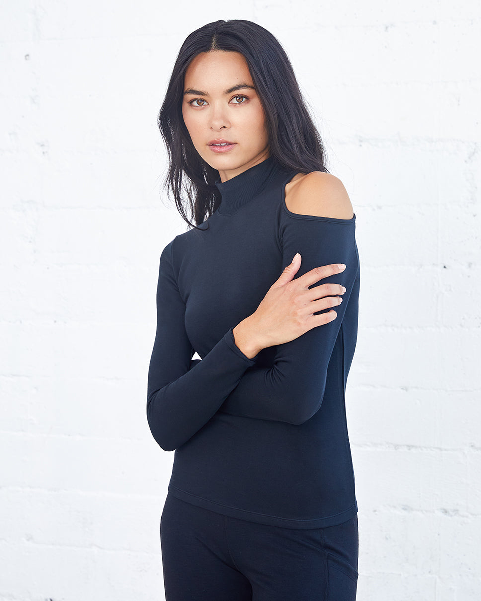 Amber Roya Turtleneck