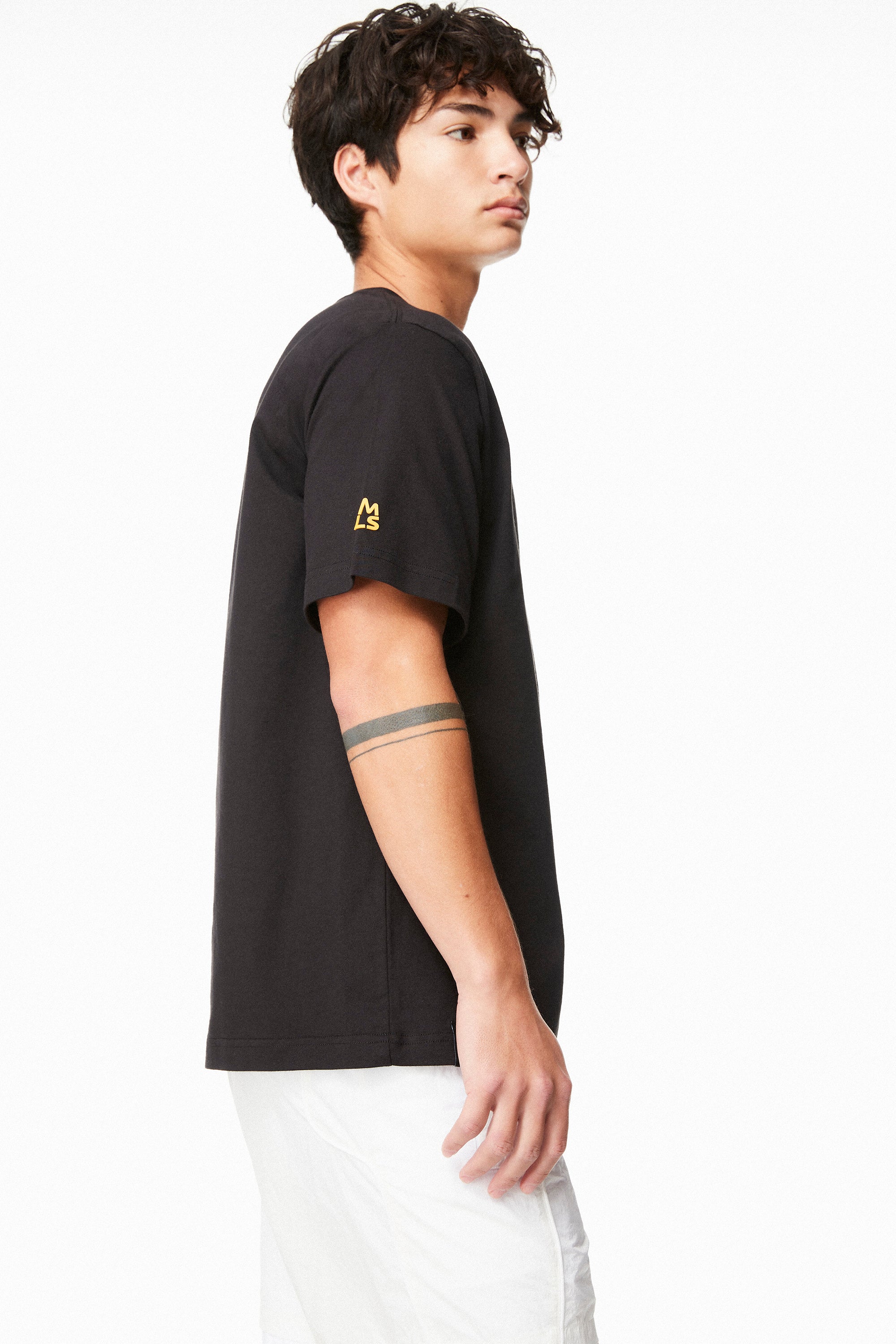 Essential Pocket Tee