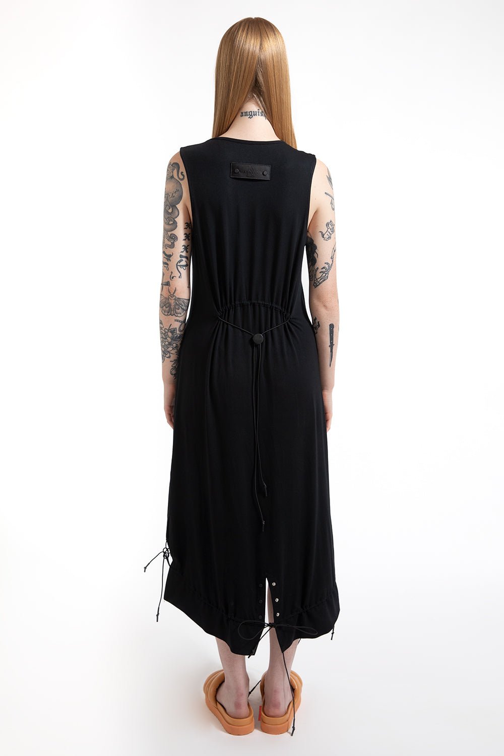 Acari Adjustable Jersey Dress - Magnlens