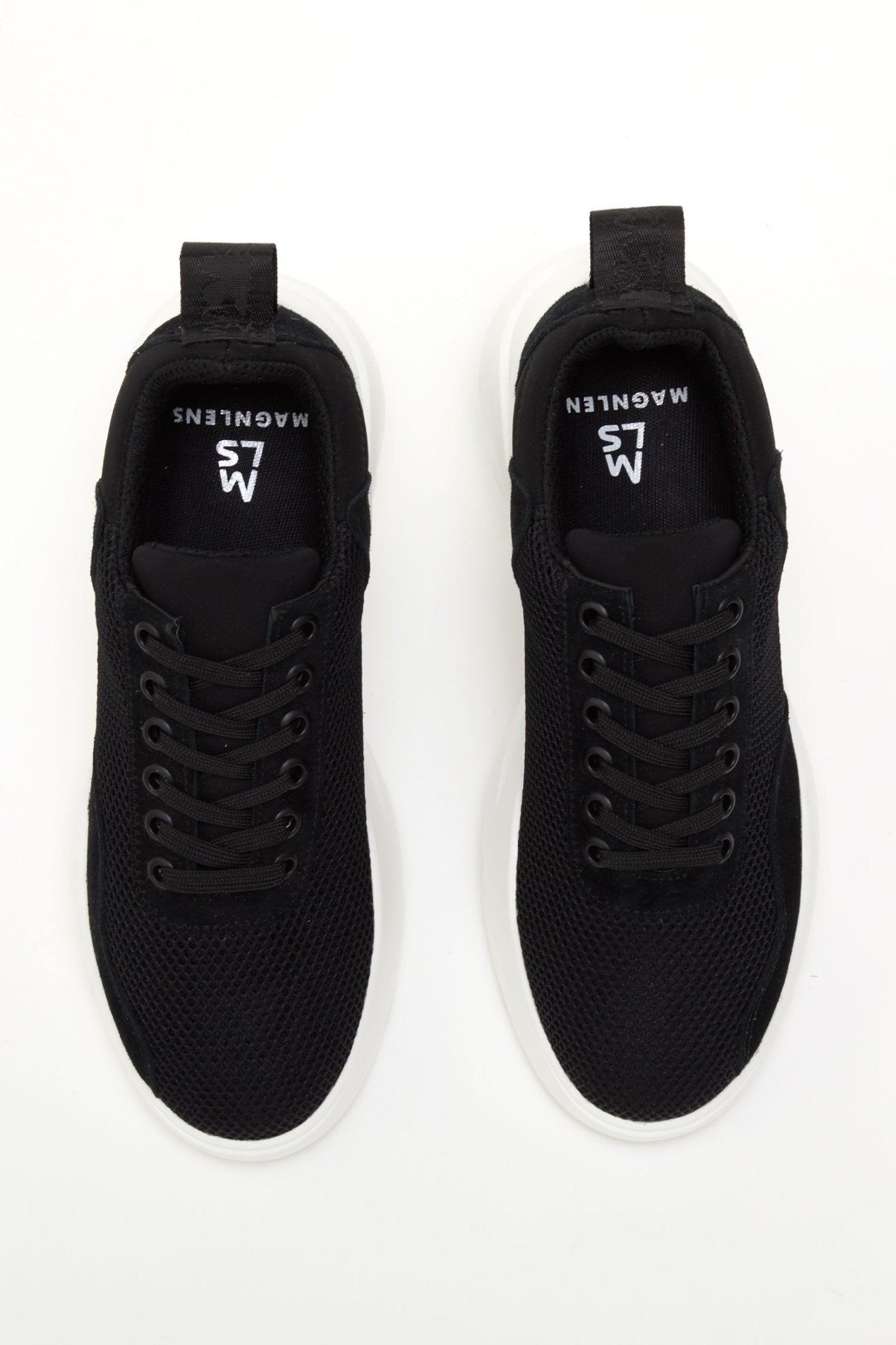 Low Top Lace Up Sneakers - Magnlens
